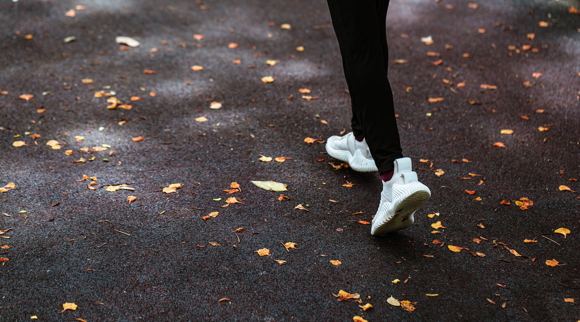 Traveling Nurse’s Guide to Wellness: Staying Fit and Active on the Road