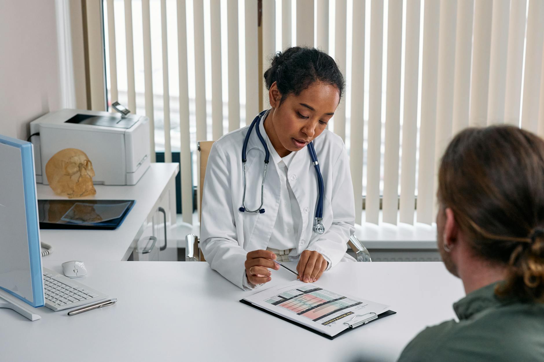 Understanding Your Travel Nurse Agency: What to Expect and How to Make the Most of Their Resources