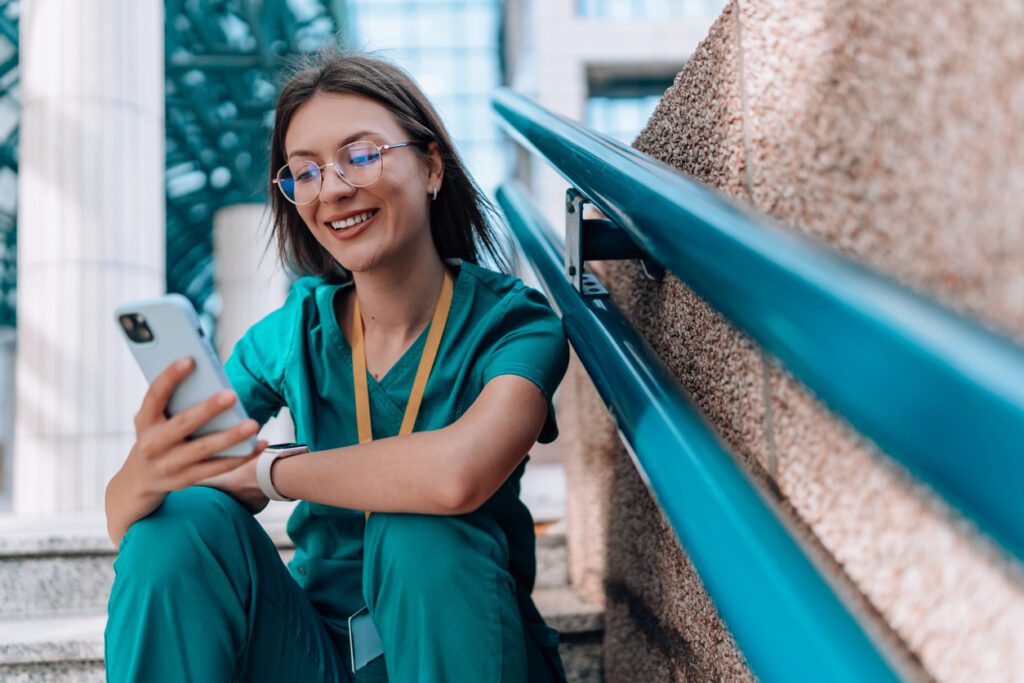 Finding the Right Fit: How Your Recruiter Matches Your Skills and Preferences with Travel Nurse Opportunities