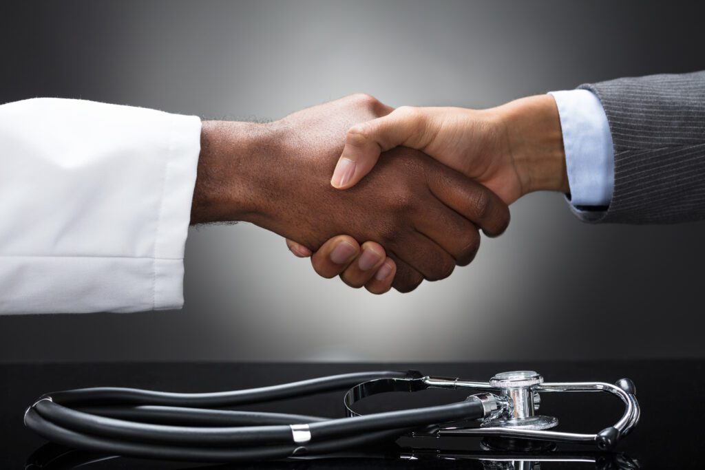 travel nurse recruiter relationship